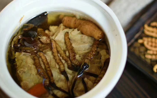 鴨子冬蟲夏草怎么煲湯好？掌握 3 個關鍵，燉出鮮醇滋補靚湯