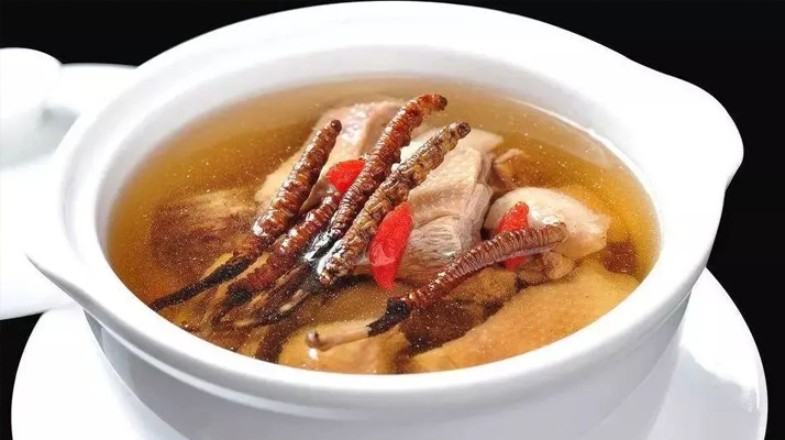 冬蟲夏草湯的正確熬制方法，營養(yǎng)與美味兼得