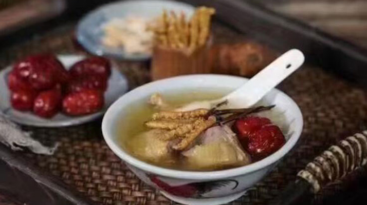 冬蟲夏草補腎:傳統(tǒng)認(rèn)知與科學(xué)視角的解讀